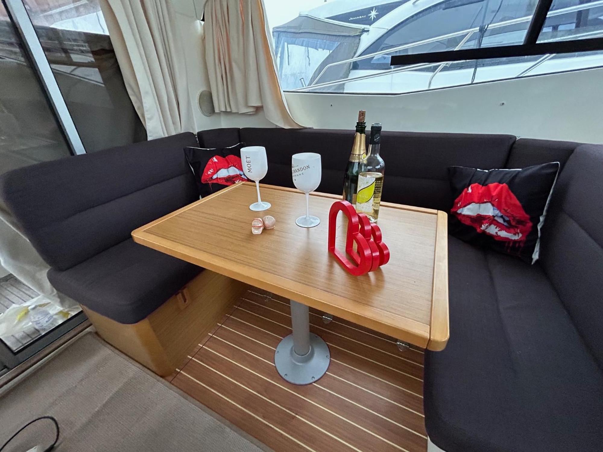 拉罗歇尔 Bateau Nuit Insolite酒店 外观 照片